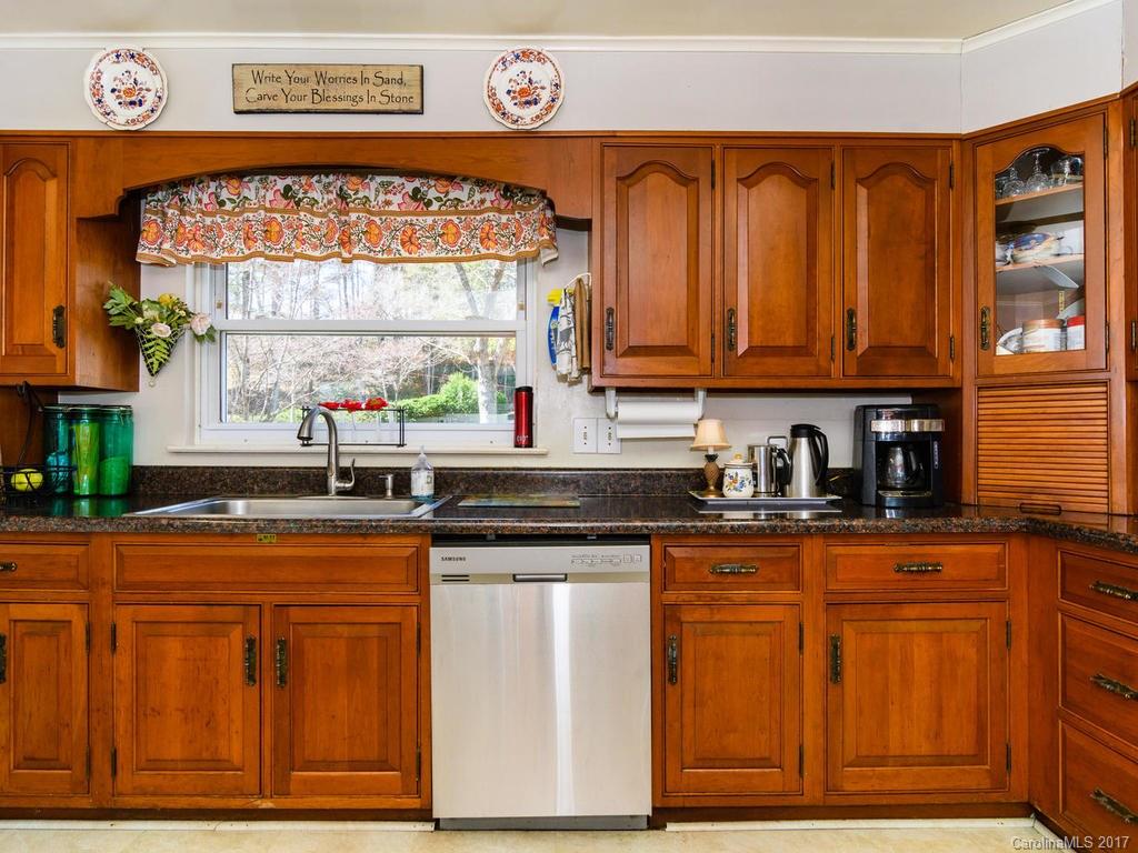 345 Windsor Road Asheville, NC 28804 - Photo 10 of 24 Gallery Image 10