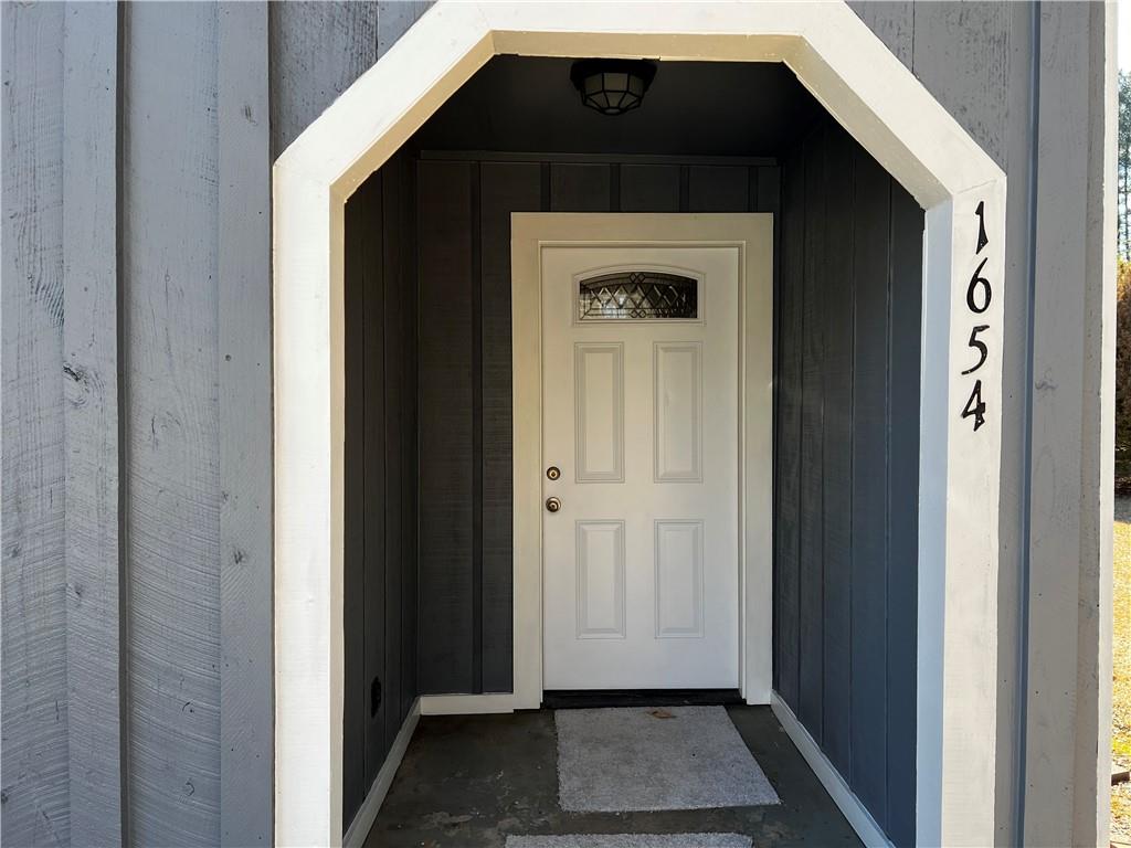 1654 Artesian Well Road Northwest Calhoun, GA 30701 - Photo 3 of 13