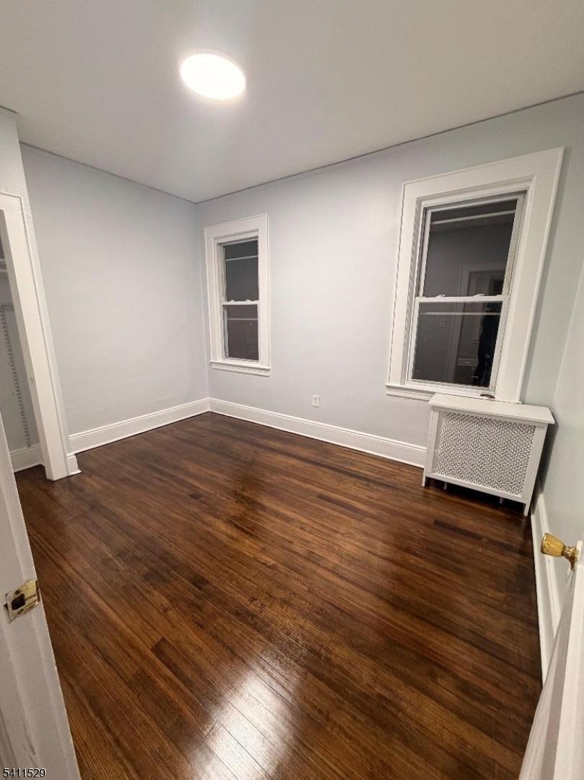 1359 Alina Street Elizabeth, NJ 07208 - Photo 5 of 7