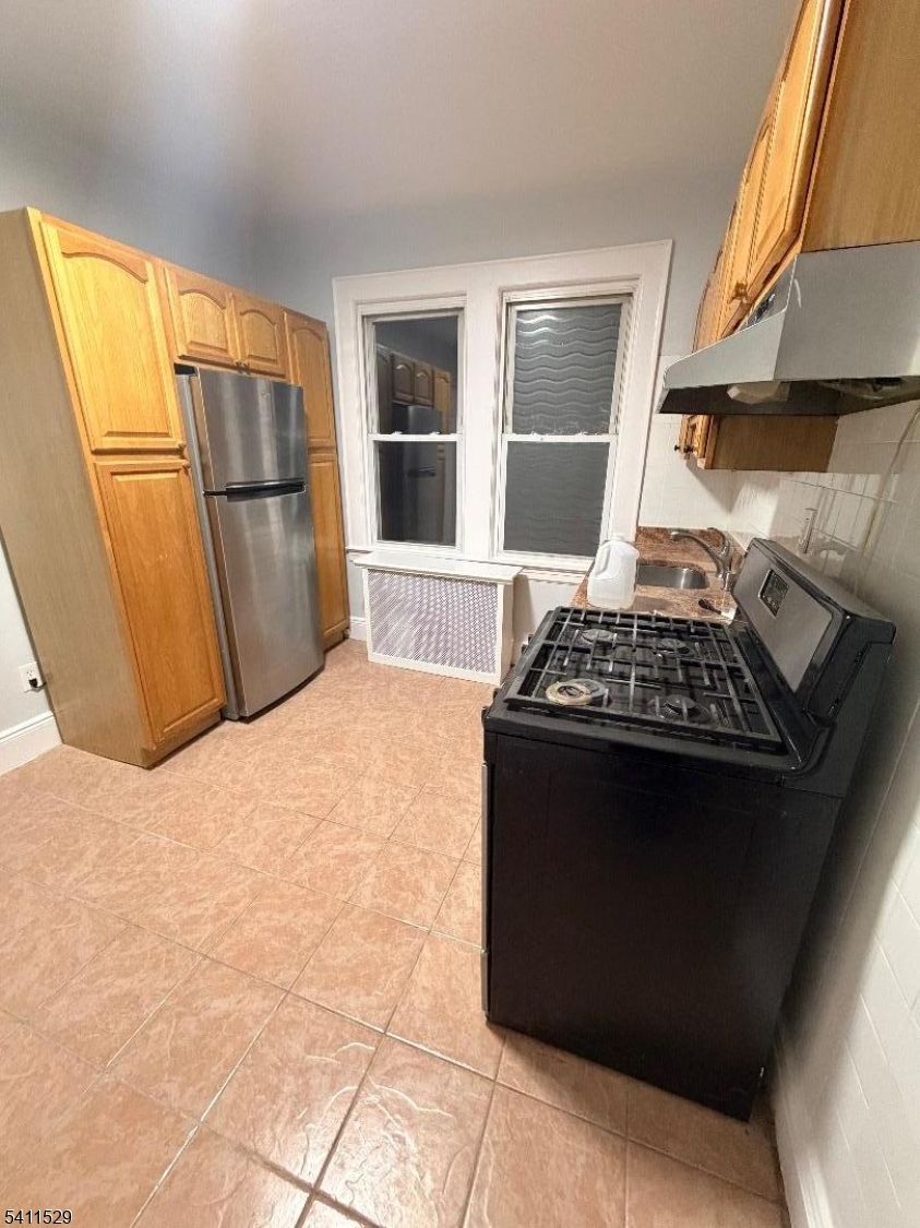 1359 Alina Street Elizabeth, NJ 07208 - Photo 7 of 7