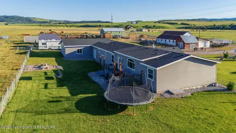 $749,000 | 2779 County Road 122, Thayne, WY 83127