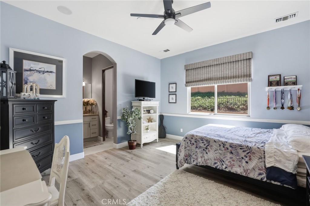 14779 Wood Riverside, CA 92508 - Photo 40 of 70 a bedroom with a bed and a dresser