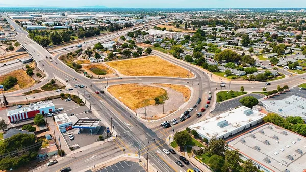 $1,500,000 | 2315 Central Avenue, Ceres, CA 95307