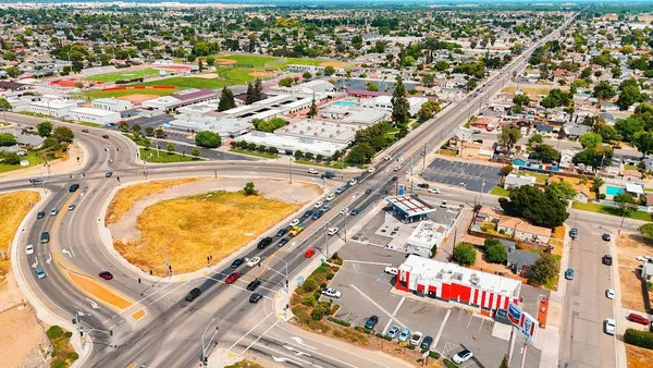 $1,500,000 | 2315 Central Avenue, Ceres, CA 95307