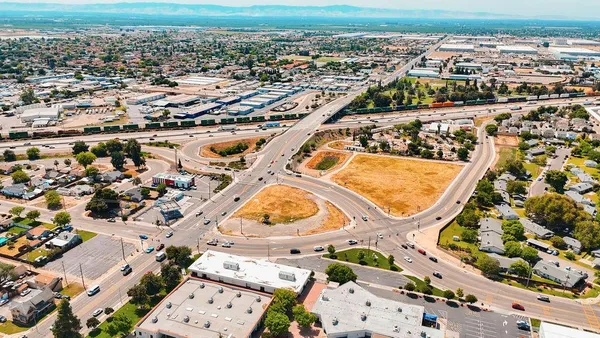 $1,500,000 | 2315 Central Avenue, Ceres, CA 95307