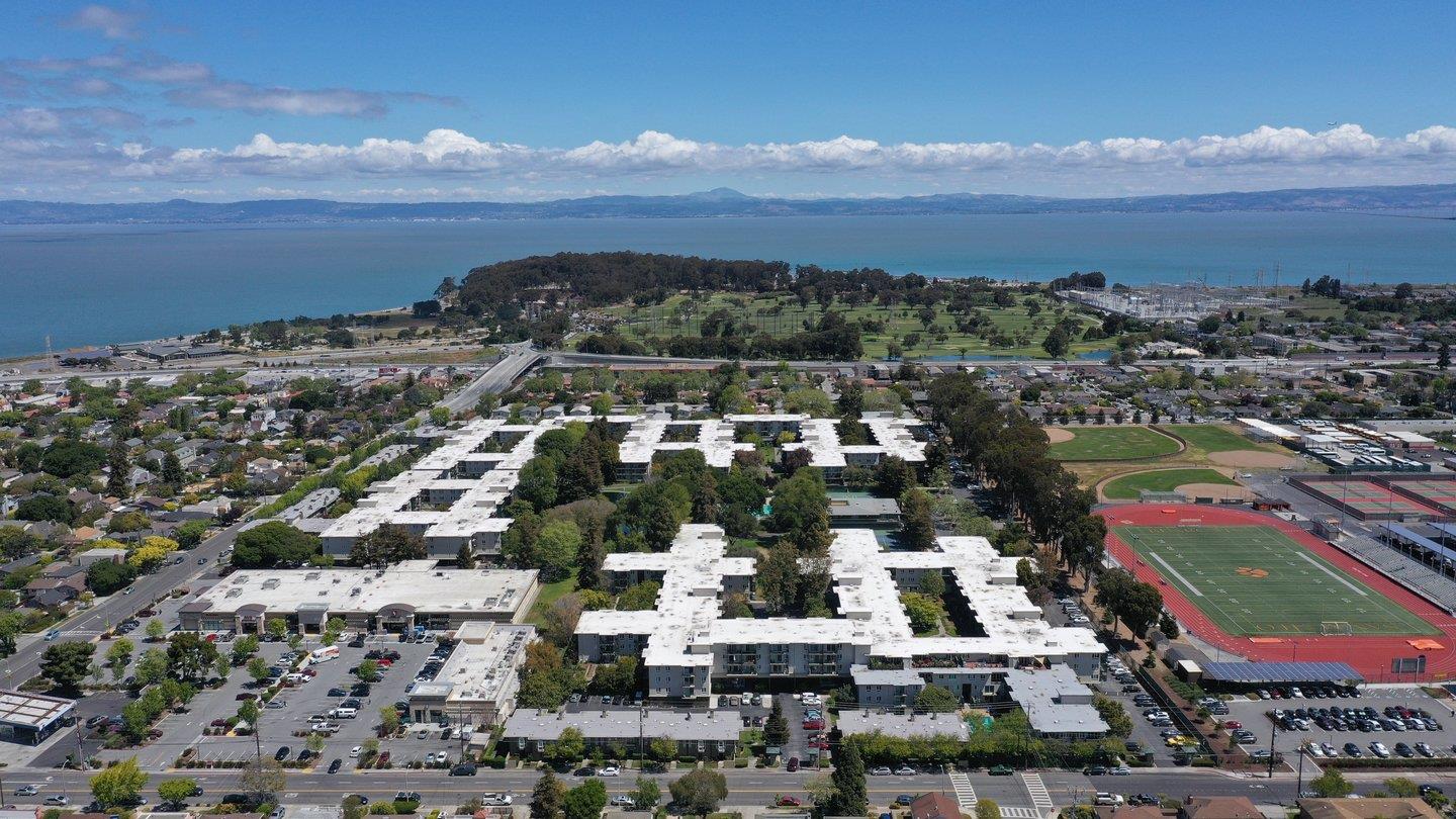 818 North Delaware Street, Unit 314 San Mateo, CA 94401 - Photo 18 of 18 a view of a city