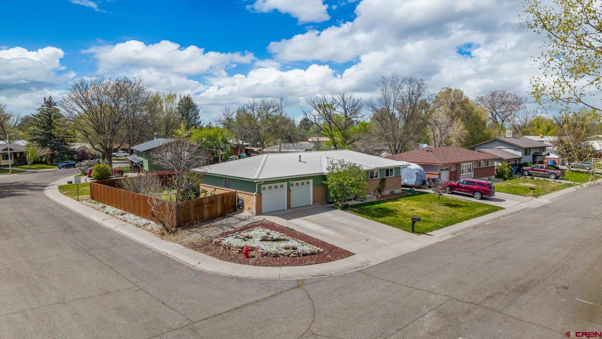 1424 Dover Road Montrose, CO 81401 - Photo 40 of 44 a view of a volley ball court
