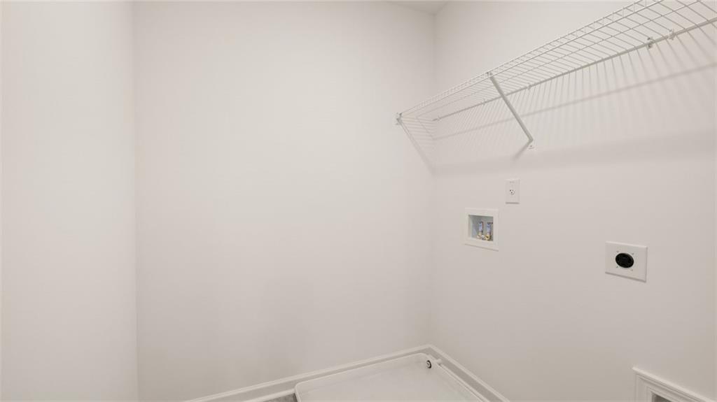 69 White Spruce Way Newnan, GA 30265 - Photo 36 of 40 a view of a small space