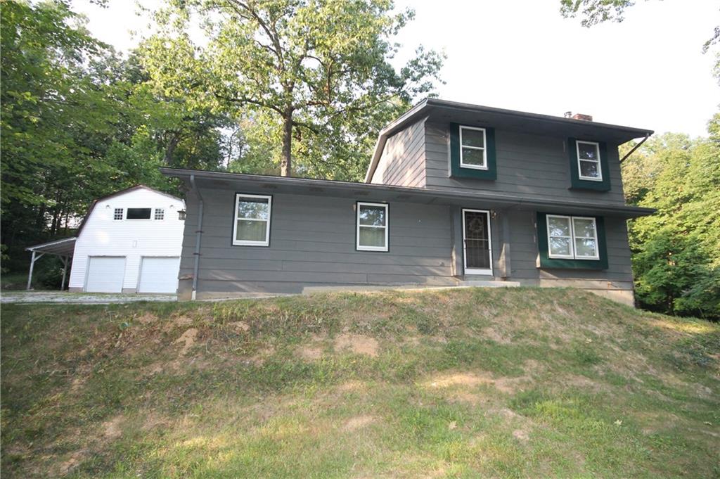 6525 South Sprague Road Columbus, IN 47201 - Photo 1 of 46