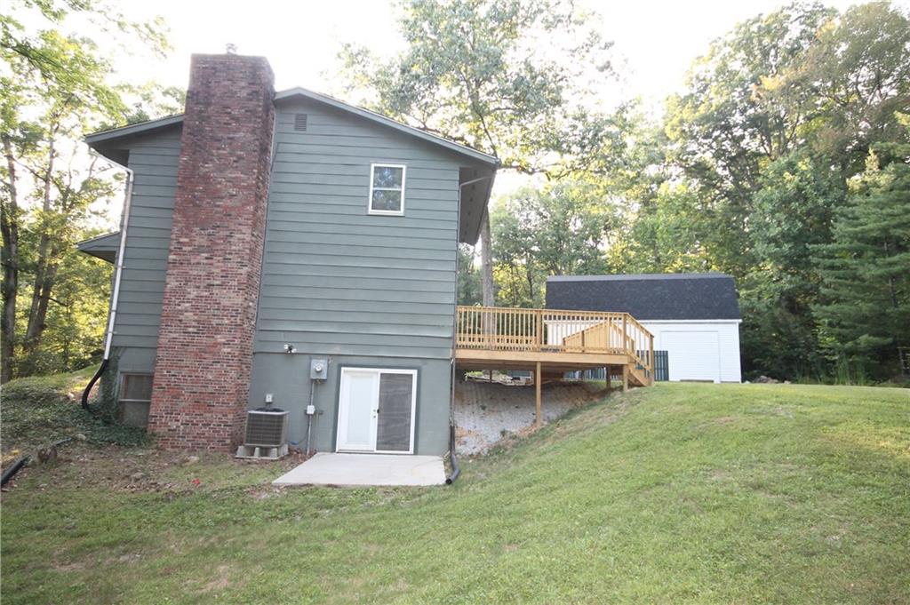 6525 South Sprague Road Columbus, IN 47201 - Photo 14 of 46