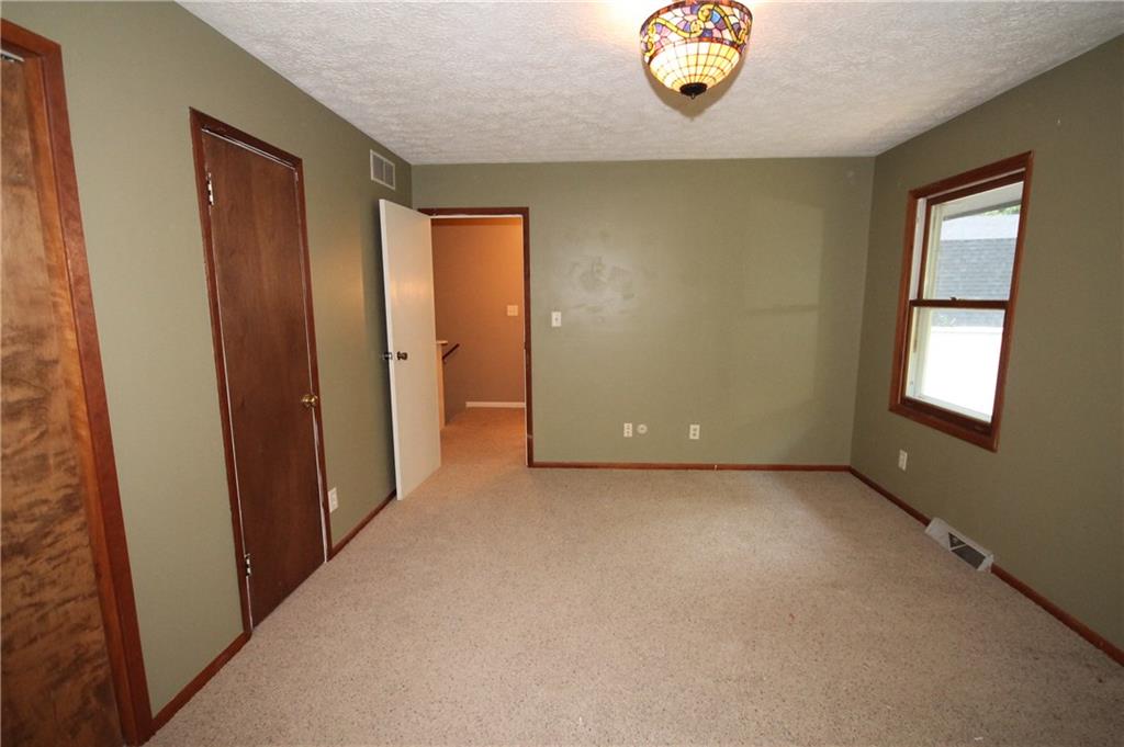 6525 South Sprague Road Columbus, IN 47201 - Photo 27 of 46
