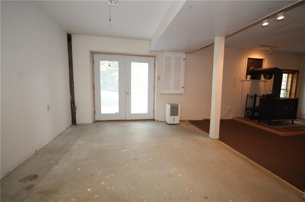 6525 South Sprague Road Columbus, IN 47201 - Photo 41 of 46