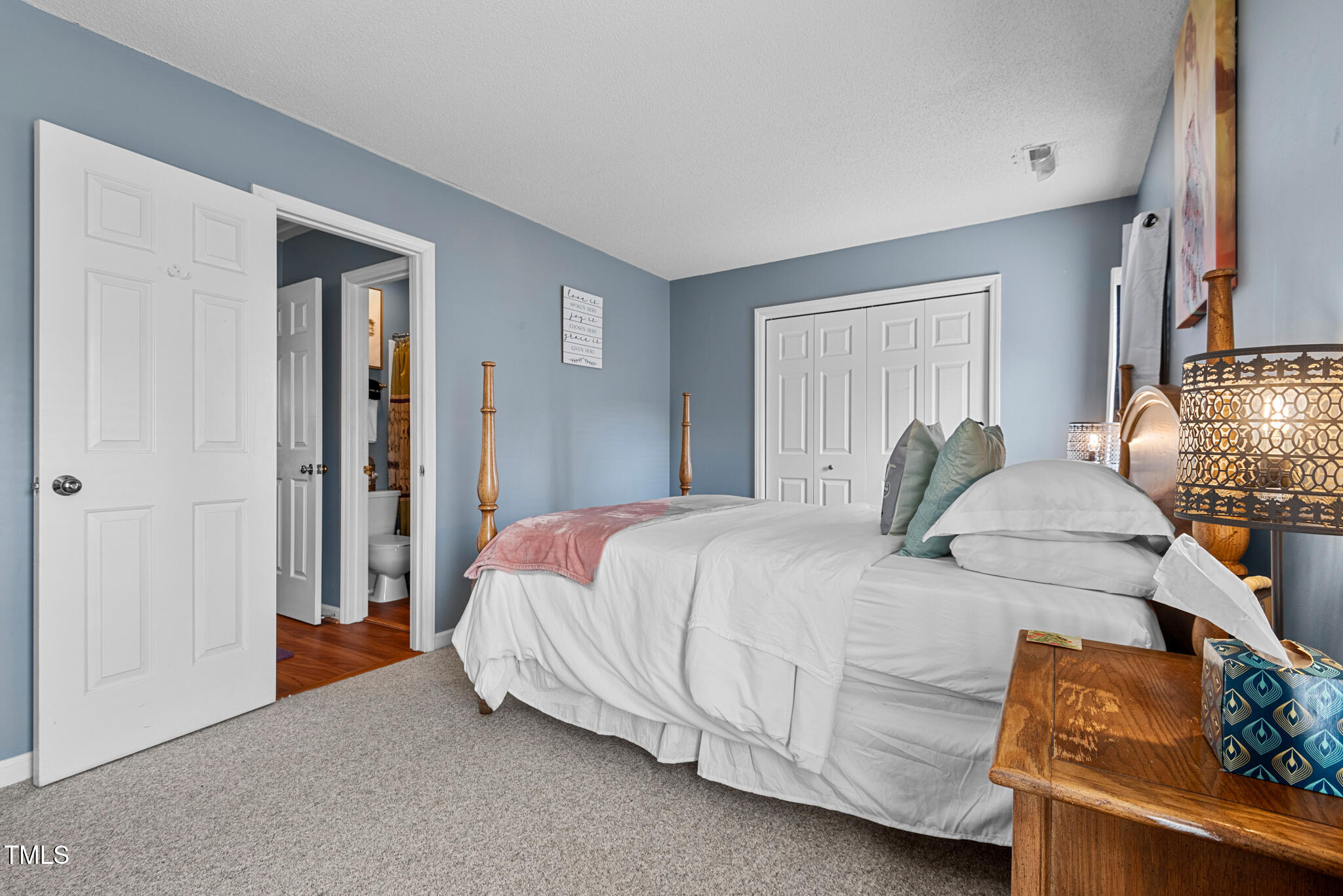 1912 Township Circle Raleigh, NC 27609 - Photo 24 of 32 DSC_0415
