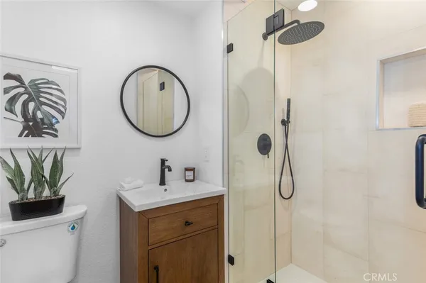 $2,025,000 | 22526 Lake Forest Lane, Lake Forest, CA 92630