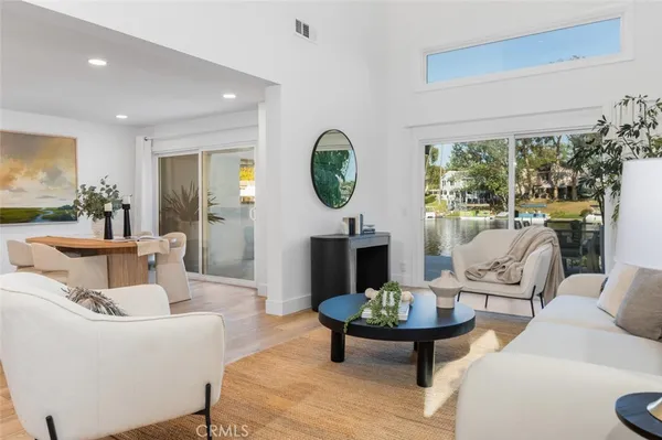 $2,025,000 | 22526 Lake Forest Lane, Lake Forest, CA 92630