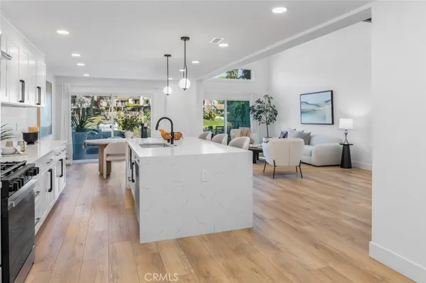 $2,025,000 | 22526 Lake Forest Lane, Lake Forest, CA 92630