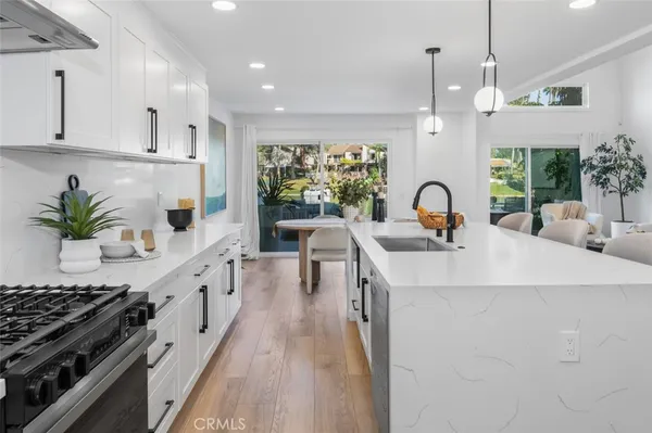 $2,025,000 | 22526 Lake Forest Lane, Lake Forest, CA 92630