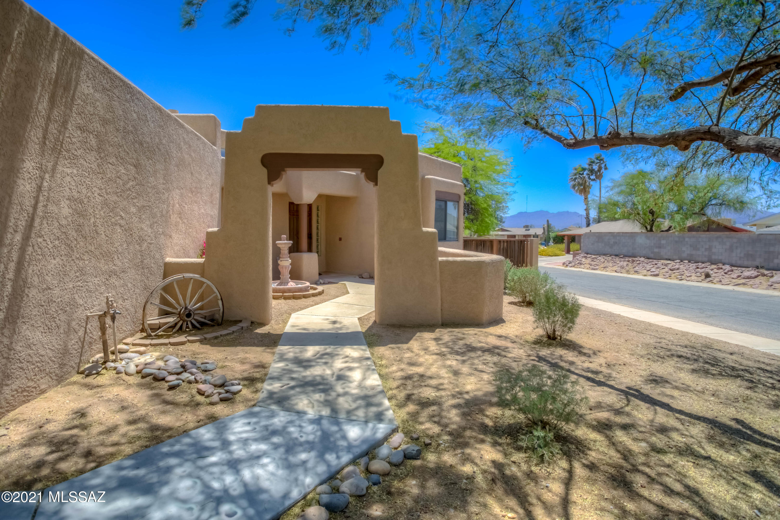 4035 West Massingale Road Tucson, AZ 85741 - Photo 6 of 48 Gallery Image 6