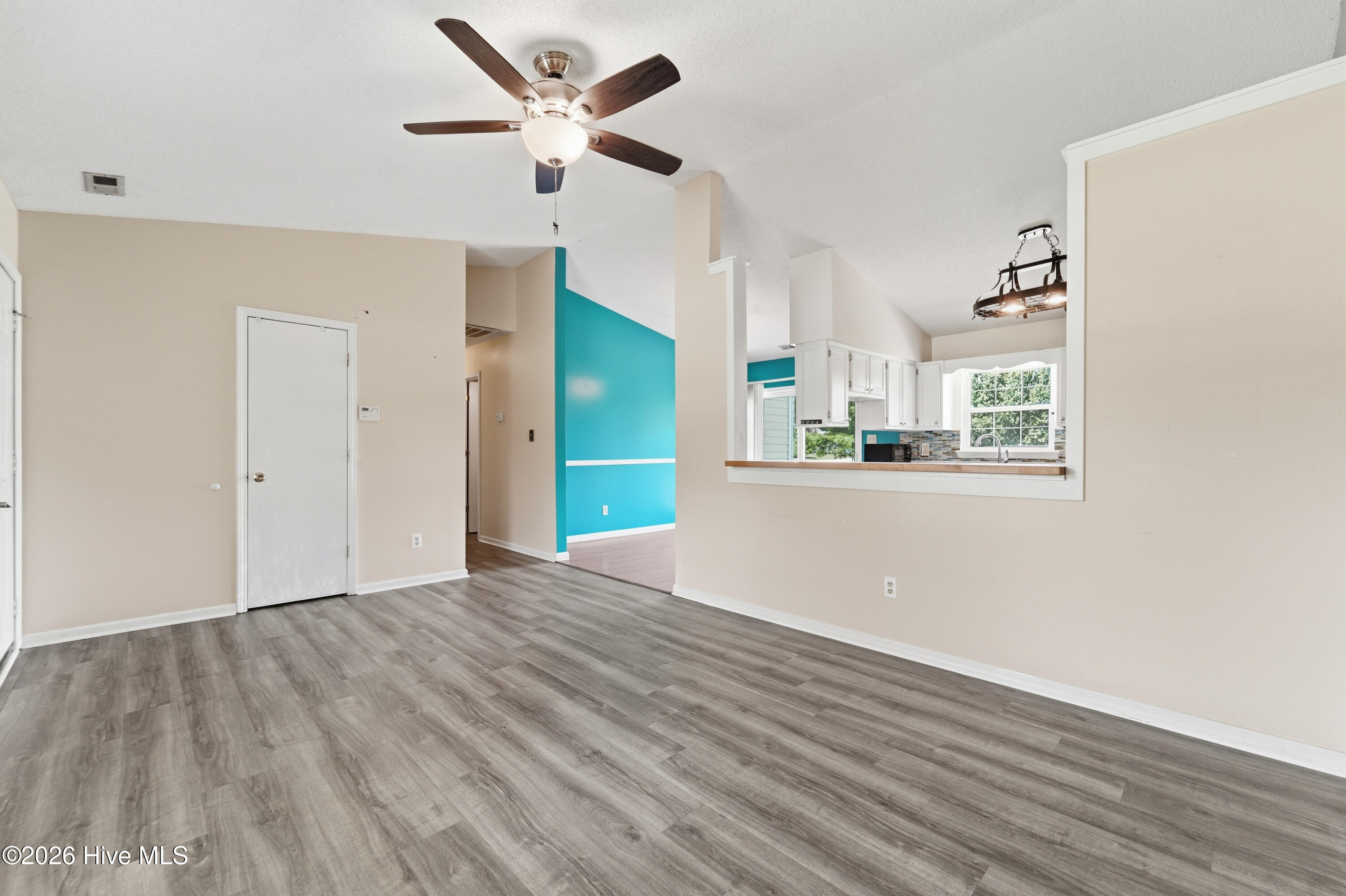 310 Steller Road Jacksonville, NC 28540 - Photo 17 of 47 310 Steller Road, Jacksonville, NC
