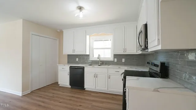 $482,400 | 909 Windcrest Road, Durham, NC 27713