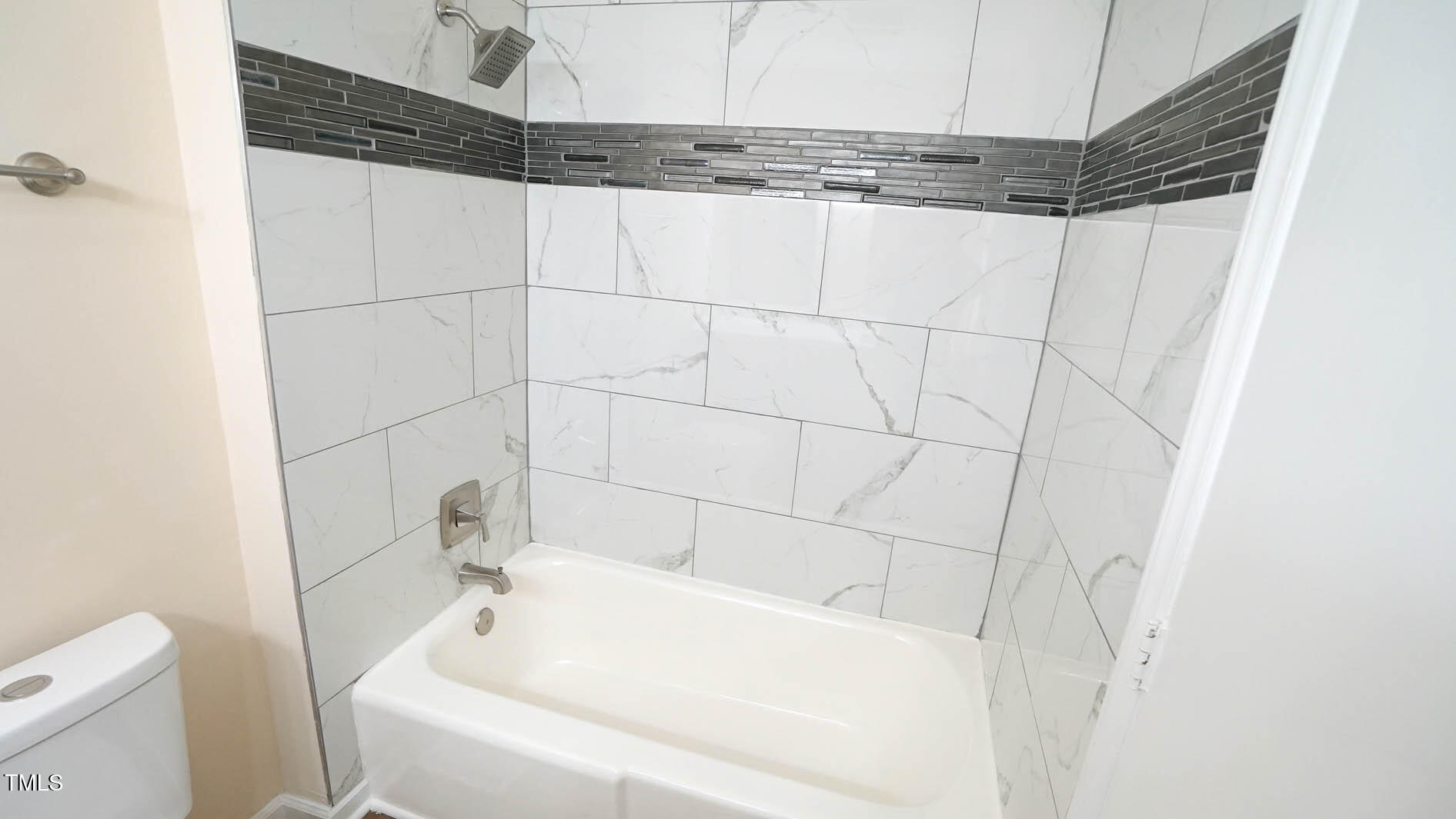 909 Windcrest Road Durham, NC 27713 - Photo 36 of 54 DSC07051