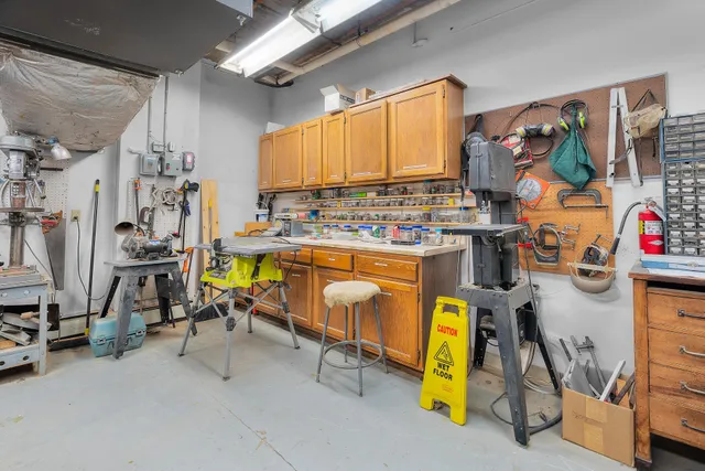 $185,000 | 6615 Lake Shore Drive South, Unit 517, Richfield, MN 55423