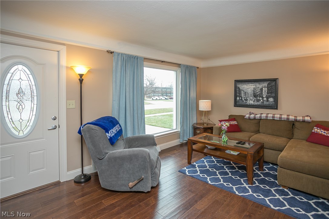 9505 Biddulph Road Brooklyn, OH 44144 - Photo 13 of 30 Gallery Image 13