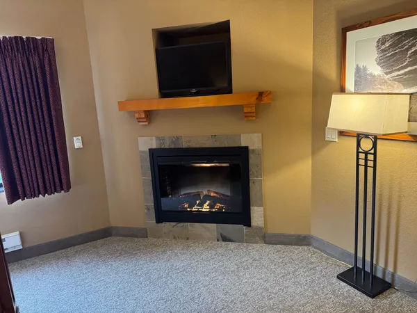 $236,750 | 2411 River Wisconsin Dells Wi 53965, Unit 2227, Wisconsin Dells, WI 53965