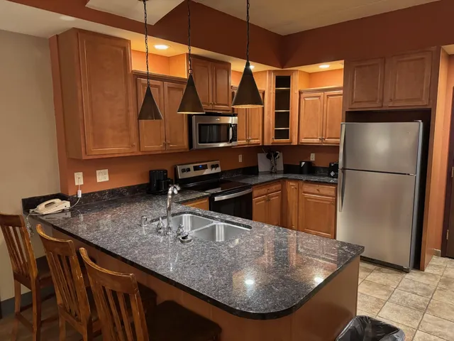 $236,750 | 2411 River Wisconsin Dells Wi 53965, Unit 2227, Wisconsin Dells, WI 53965
