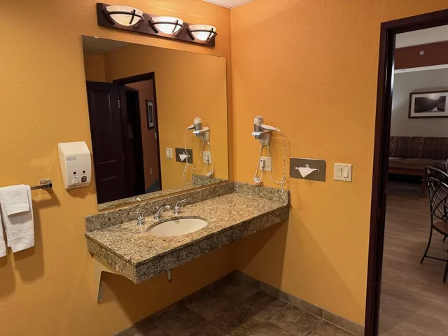 $236,750 | 2411 River Wisconsin Dells Wi 53965, Unit 2227, Wisconsin Dells, WI 53965