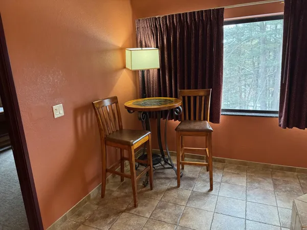 $236,750 | 2411 River Wisconsin Dells Wi 53965, Unit 2227, Wisconsin Dells, WI 53965