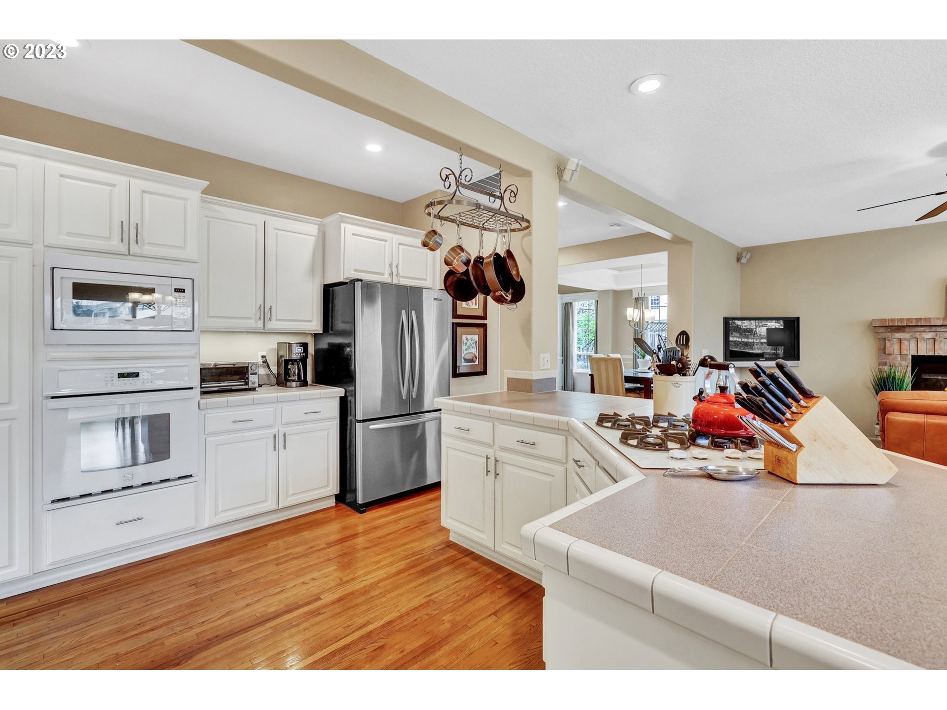 12100 Southwest Sheldrake Way Beaverton, OR 97007 - Photo 12 of 36 Gallery Image 12