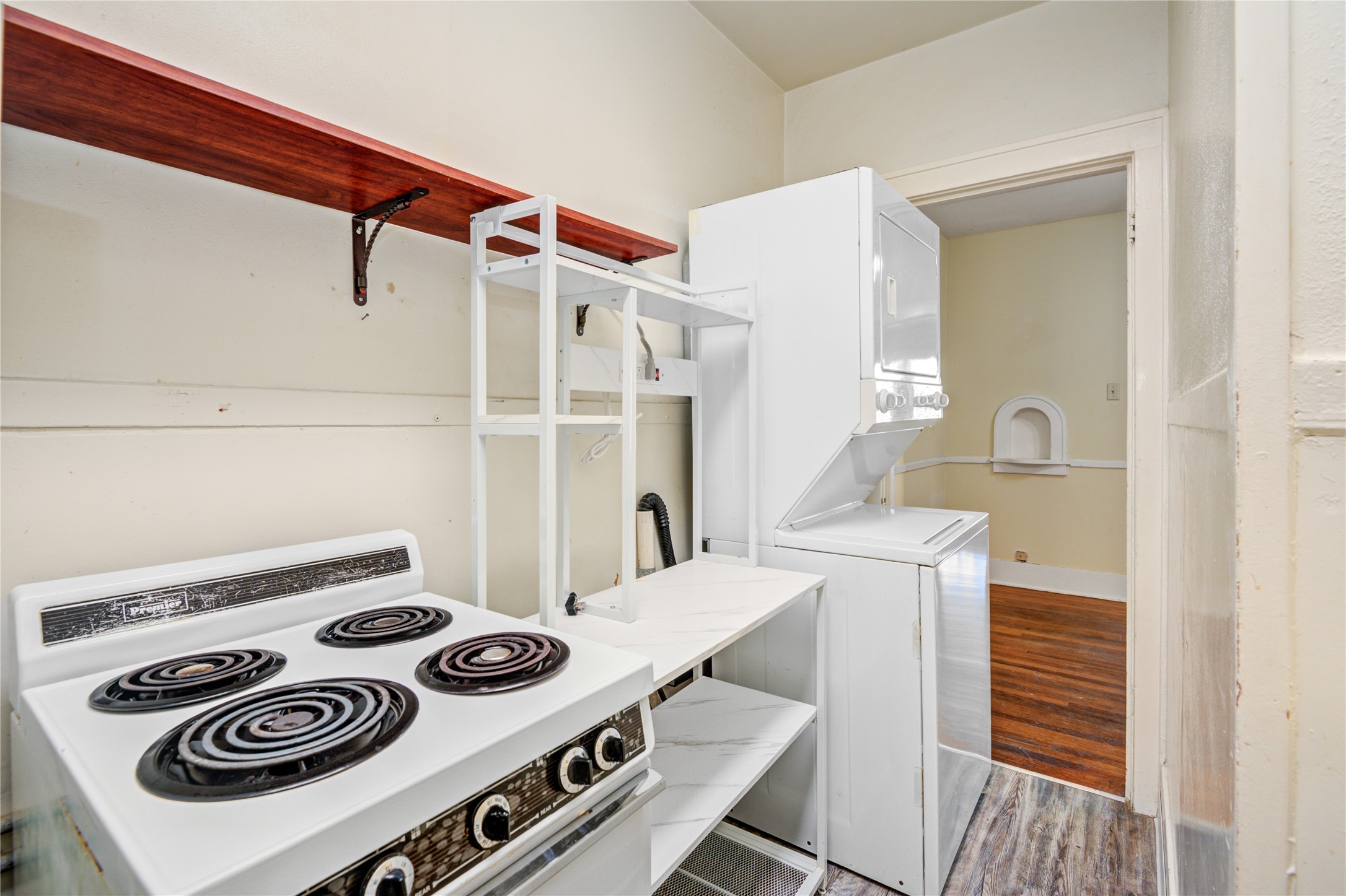 401 West Clay Street, Unit 4 Houston, TX 77019 - Photo 15 of 27