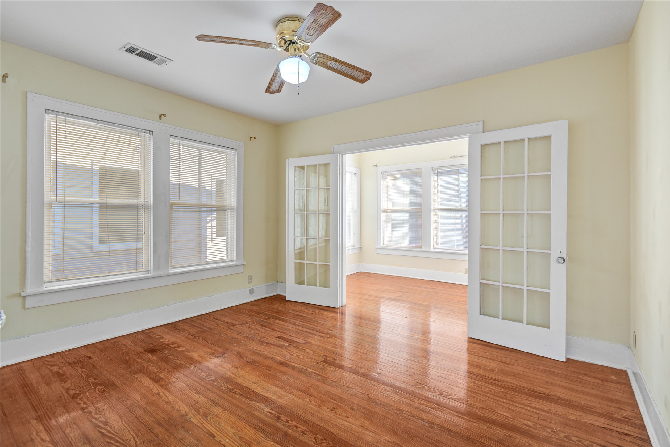 401 West Clay Street, Unit 4 Houston, TX 77019 - Photo 16 of 27