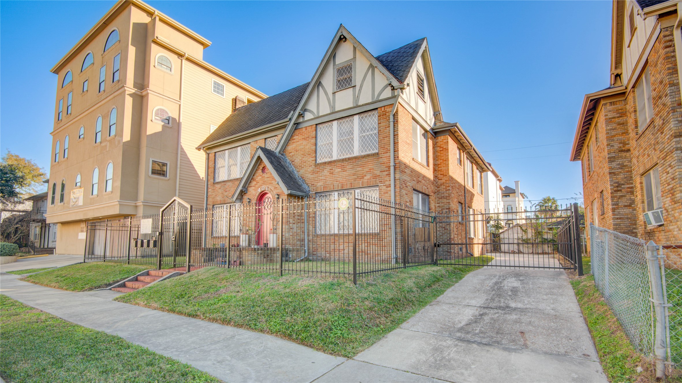 401 West Clay Street, Unit 4 Houston, TX 77019 - Photo 3 of 27