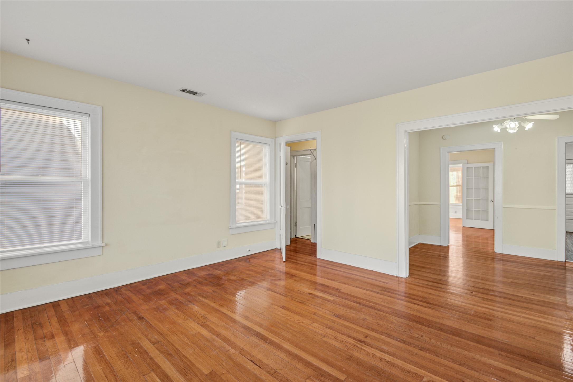 401 West Clay Street, Unit 4 Houston, TX 77019 - Photo 6 of 27