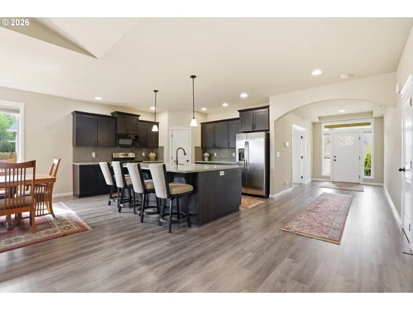 $525,000 | 3188 36th Avenue Southeast, Albany, OR 97322