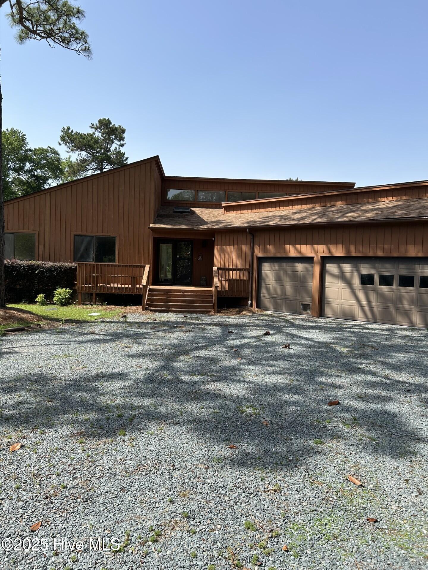 106 Eagle Lane Hampstead, NC 28443 - Photo 2 of 16 2 Front ext