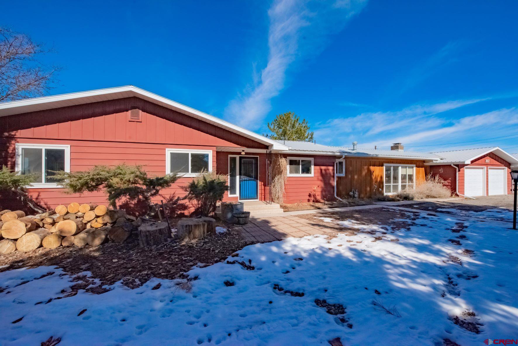 1875 Locust Road Montrose, CO 81401 - Photo 2 of 25 Gallery Image 2