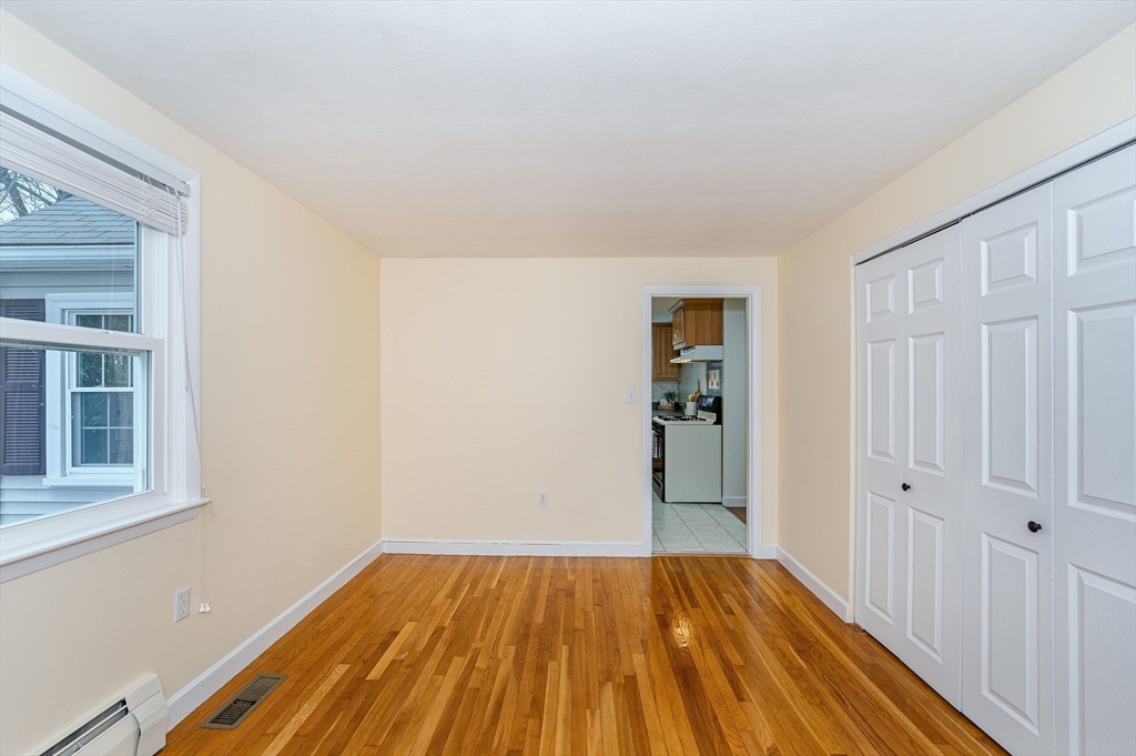 19 Hillcrest Road Burlington, MA 01803 - Photo 13 of 42 Gallery Image 13