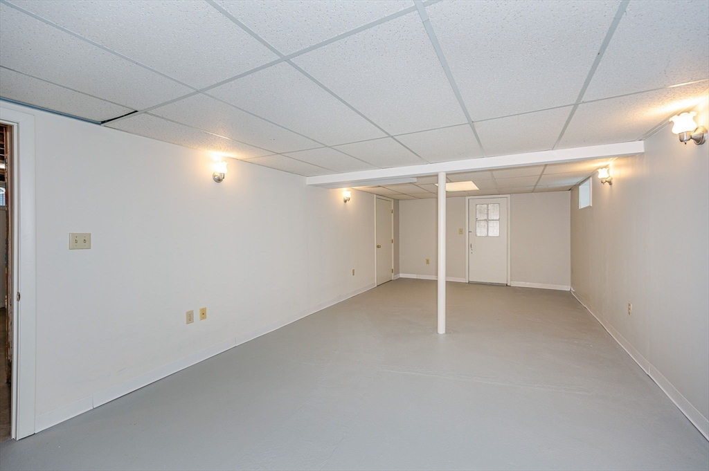 19 Hillcrest Road Burlington, MA 01803 - Photo 27 of 42 Gallery Image 27
