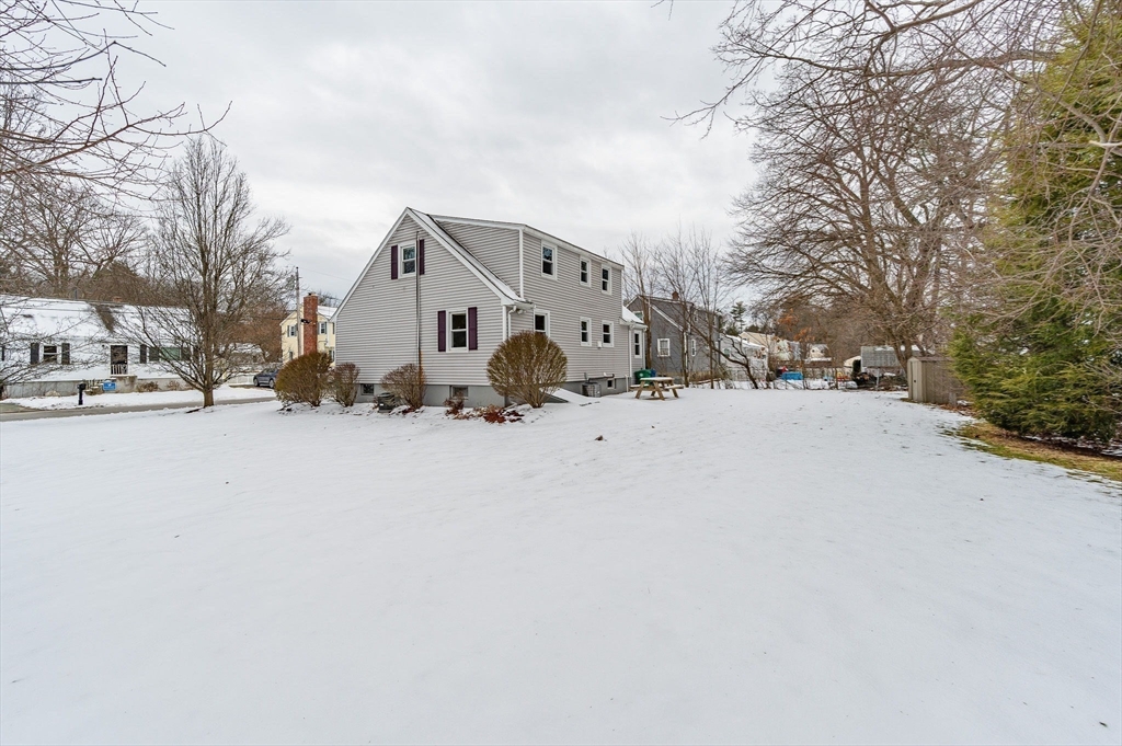 19 Hillcrest Road Burlington, MA 01803 - Photo 33 of 42 Gallery Image 33