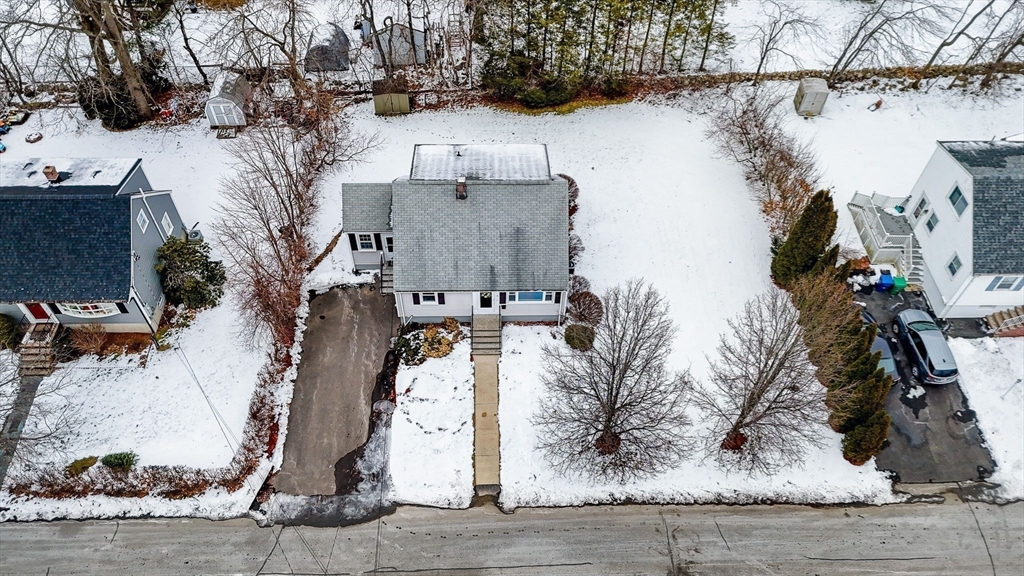 19 Hillcrest Road Burlington, MA 01803 - Photo 36 of 42 Gallery Image 36