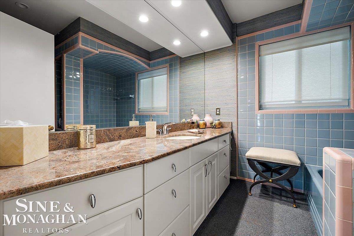 1221 North Renaud Road Grosse Pointe Woods, MI 48236 - Photo 23 of 54