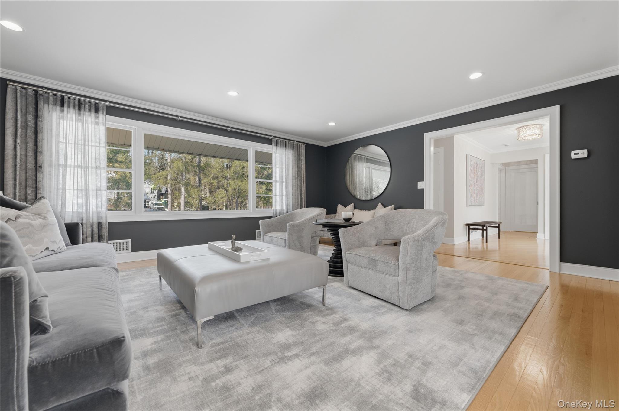 53 Windmill Road Armonk, NY 10504 - Photo 9 of 37 Living Room