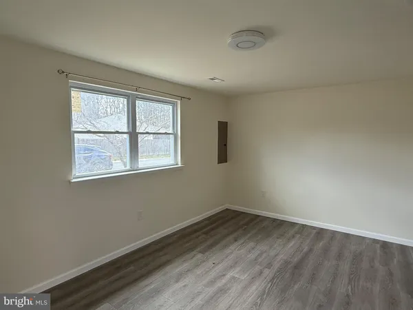 $995 | 14 1/2 Verdi Circle, Newark, DE 19702