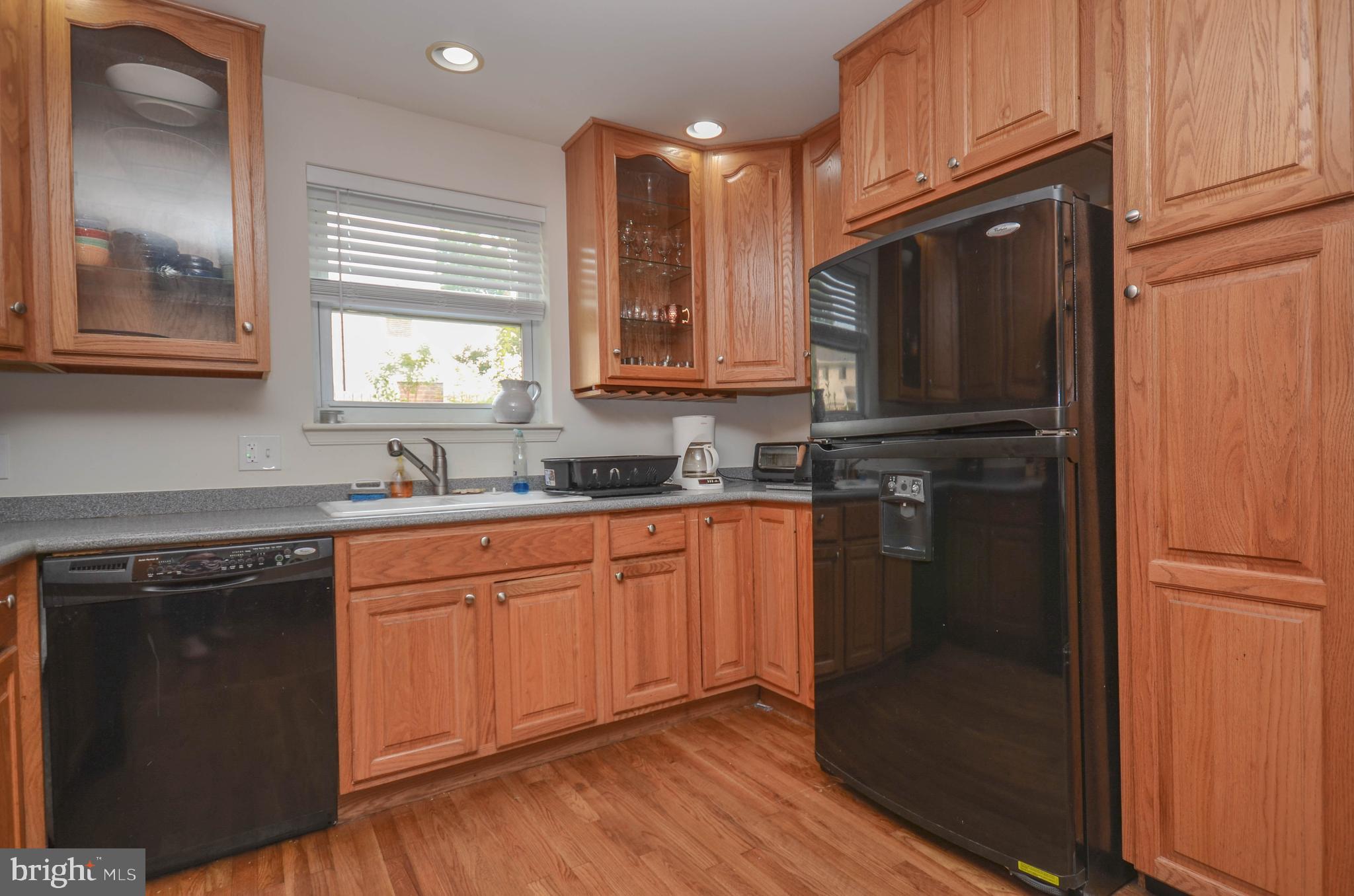 12907 Crisfield Road Silver Spring, MD 20906 - Photo 11 of 51 Matching appliances