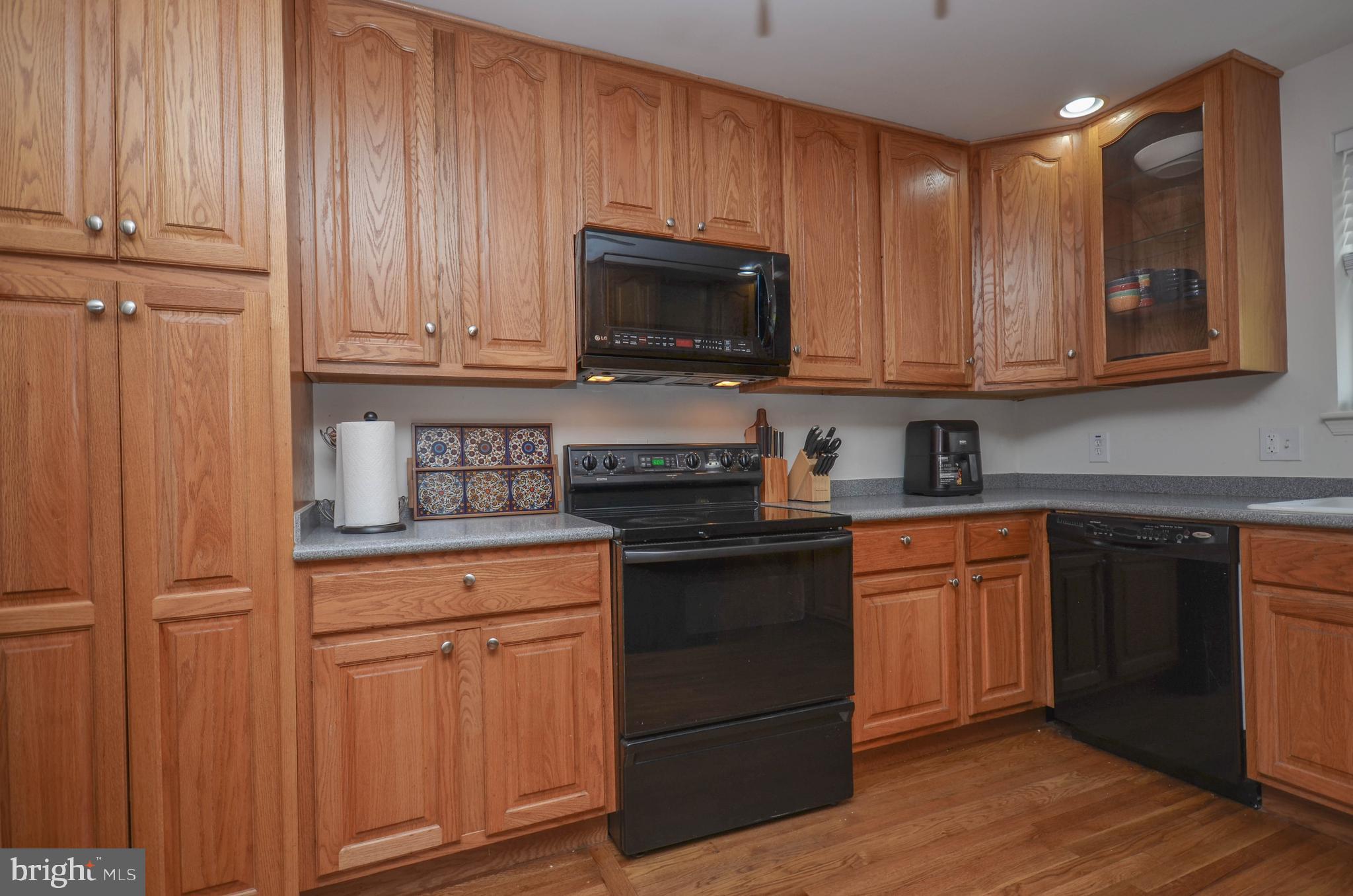 12907 Crisfield Road Silver Spring, MD 20906 - Photo 10 of 51 Renovated Kitchen