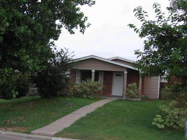 5628 Signal Point Austin, TX 78724 - Photo 1 of 1 a front view of a house with garden