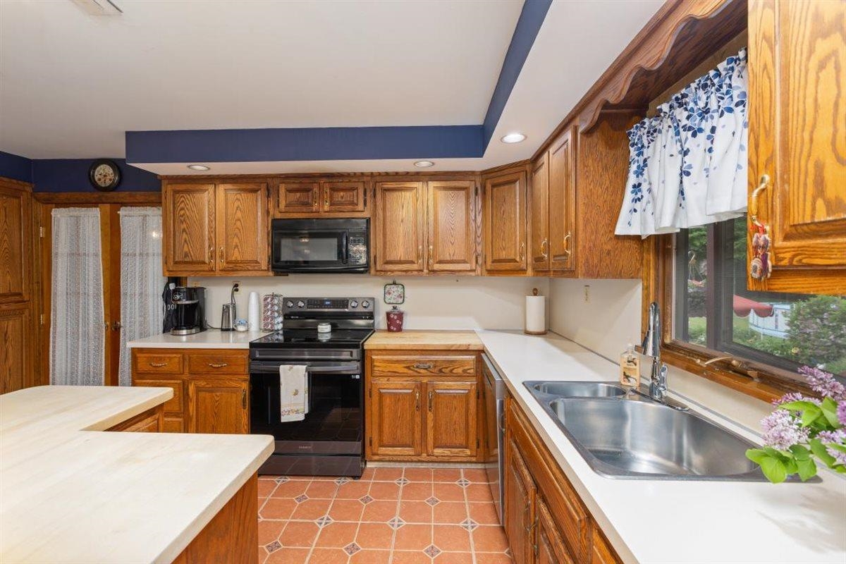 42 Brown Hill Road Hampstead, NH 03826 - Photo 25 of 52